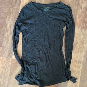 Long sleeve maternity top